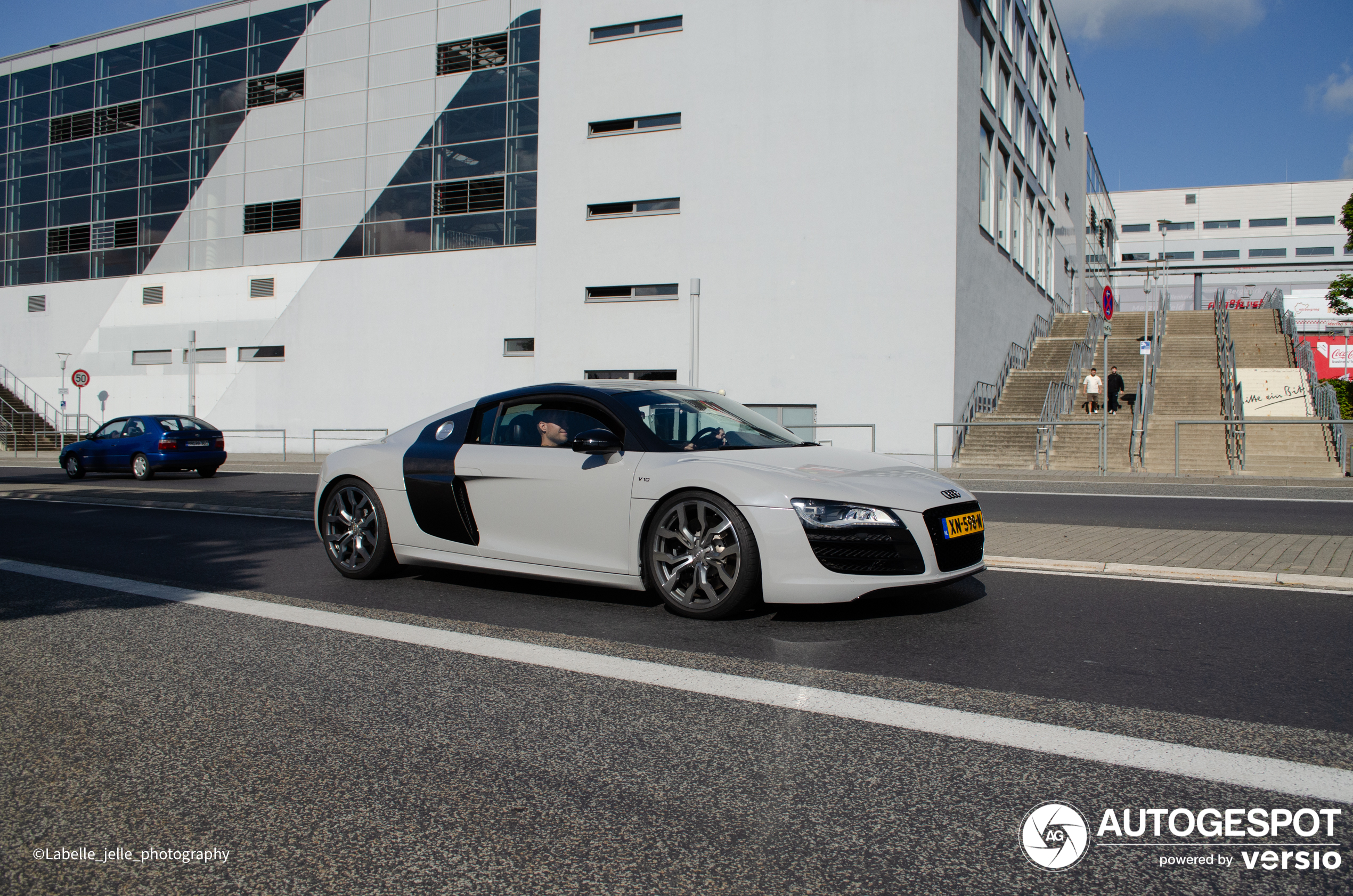 Audi R8 V10