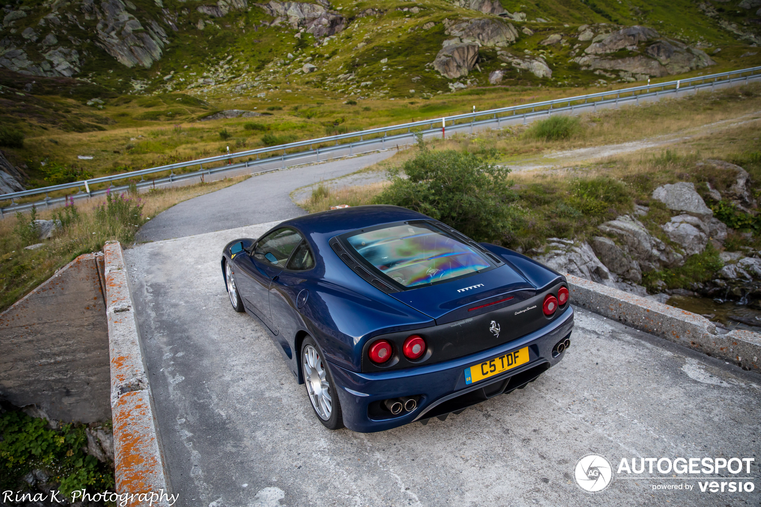 Beautiful pictures of an equally beautiful Challenge Stradale