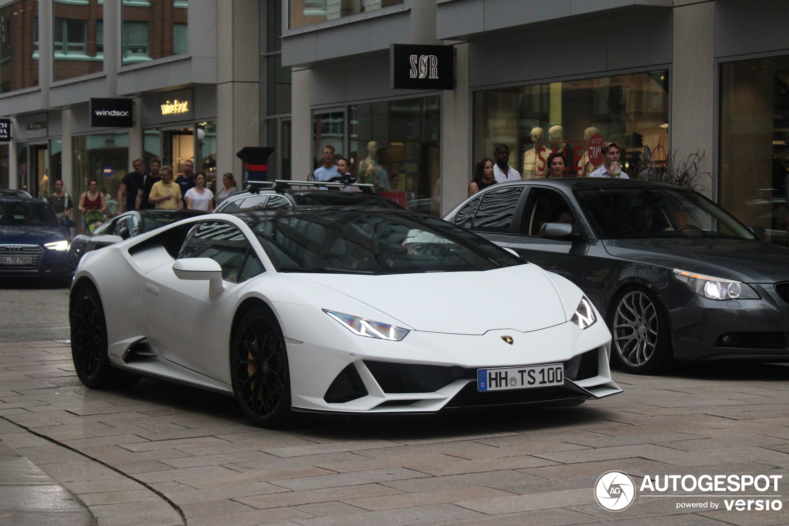 Lamborghini Huracán LP640-4 EVO