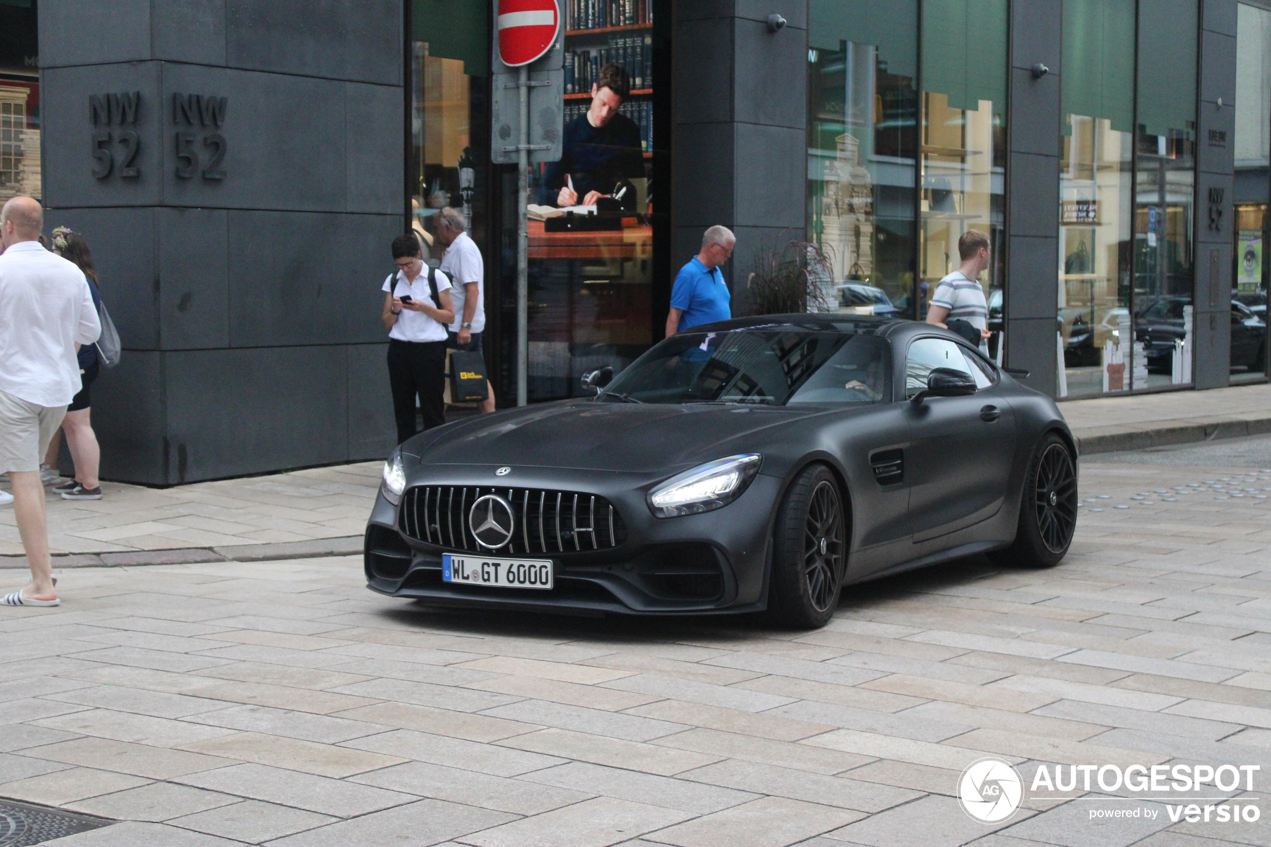 Mercedes-AMG GT C C190 2019