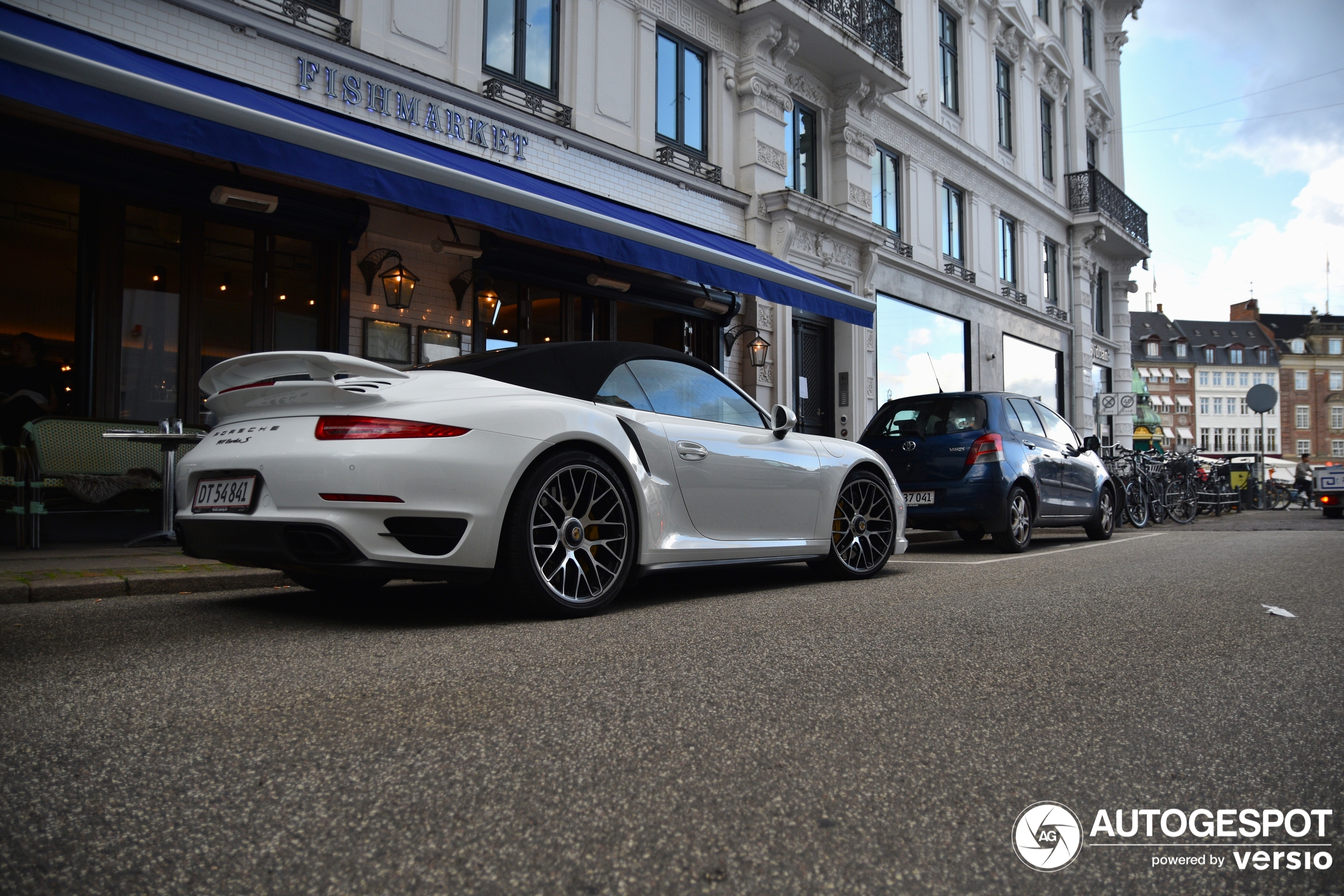 Porsche 991 Turbo S Cabriolet MkI Edo Competition