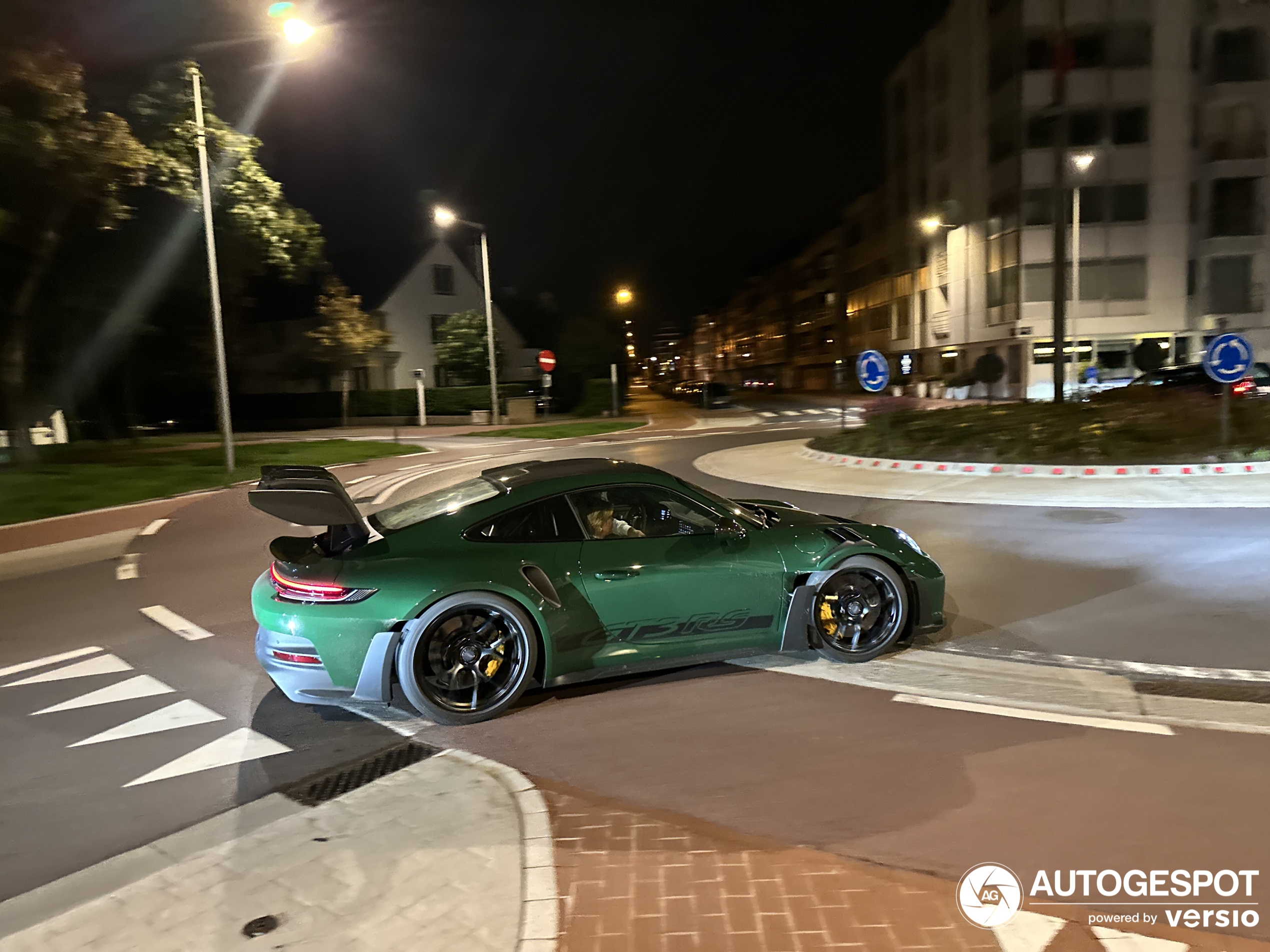 Porsche 992 GT3 RS Weissach Package