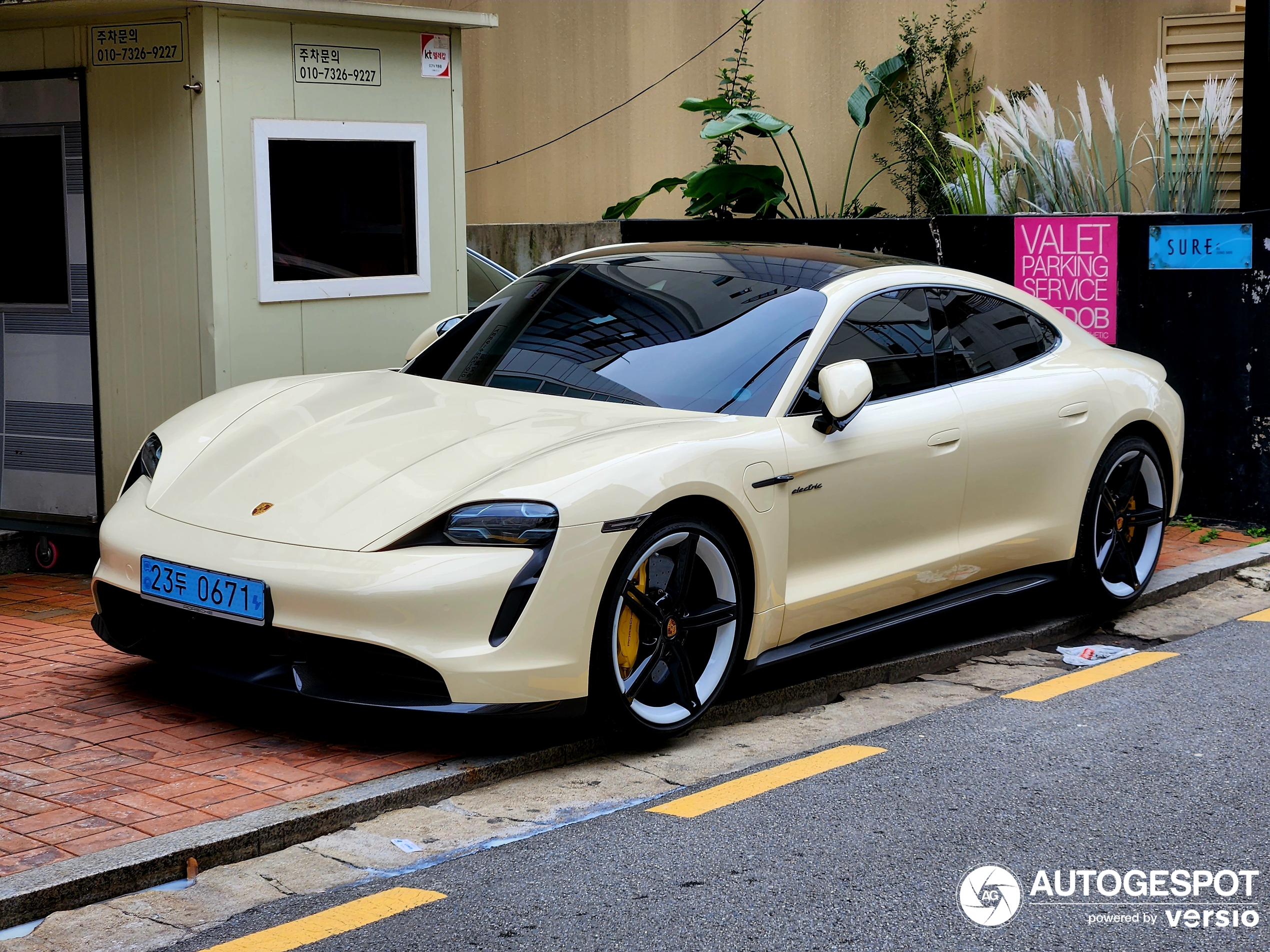 Porsche Taycan Turbo S