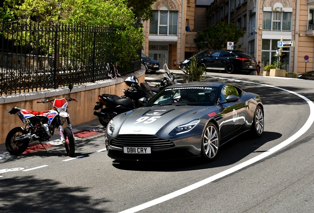 Aston Martin DB11