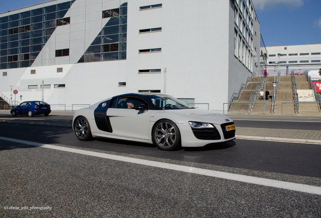 Audi R8 V10