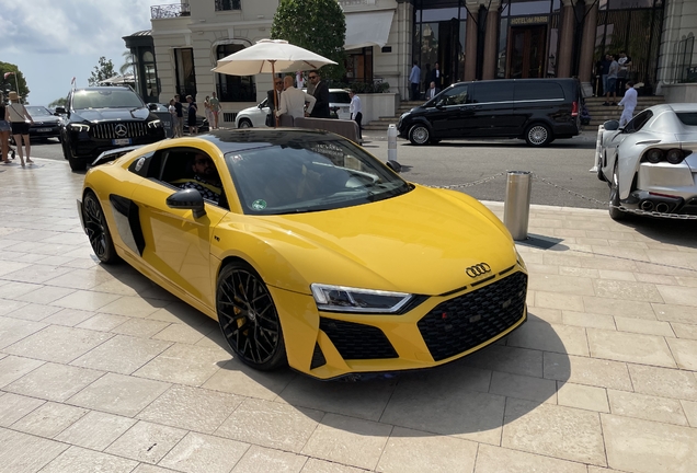 Audi R8 V10 Plus 2015