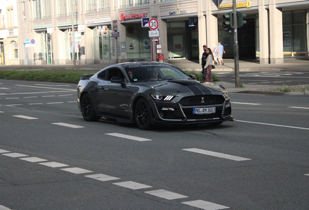 Ford Mustang GT 2015