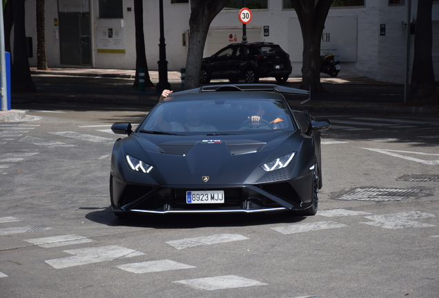 Lamborghini Huracán LP640-2 STO