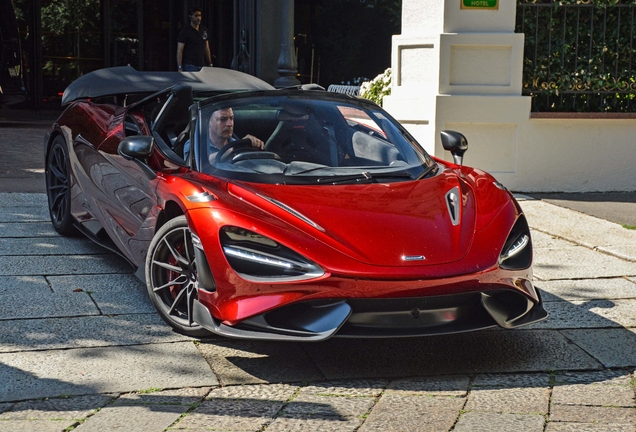 McLaren 765LT Spider