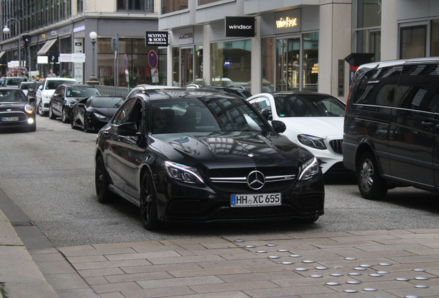 Mercedes-AMG C 63 S W205