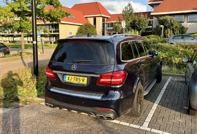 Mercedes-AMG GLS 63 X166