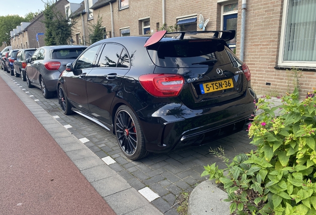 Mercedes-Benz A 45 AMG