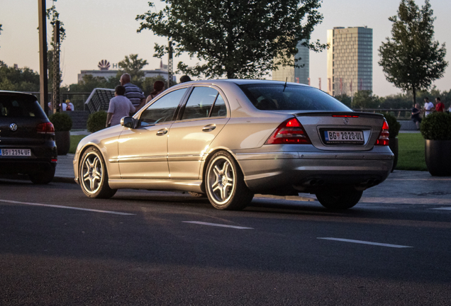 Mercedes-Benz C 55 AMG