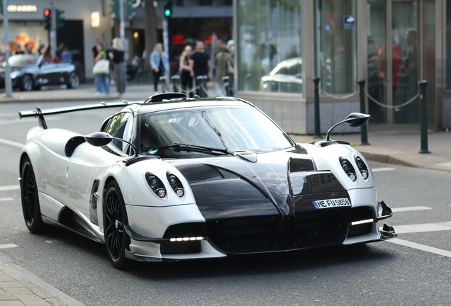 Pagani Huayra Roadster BC