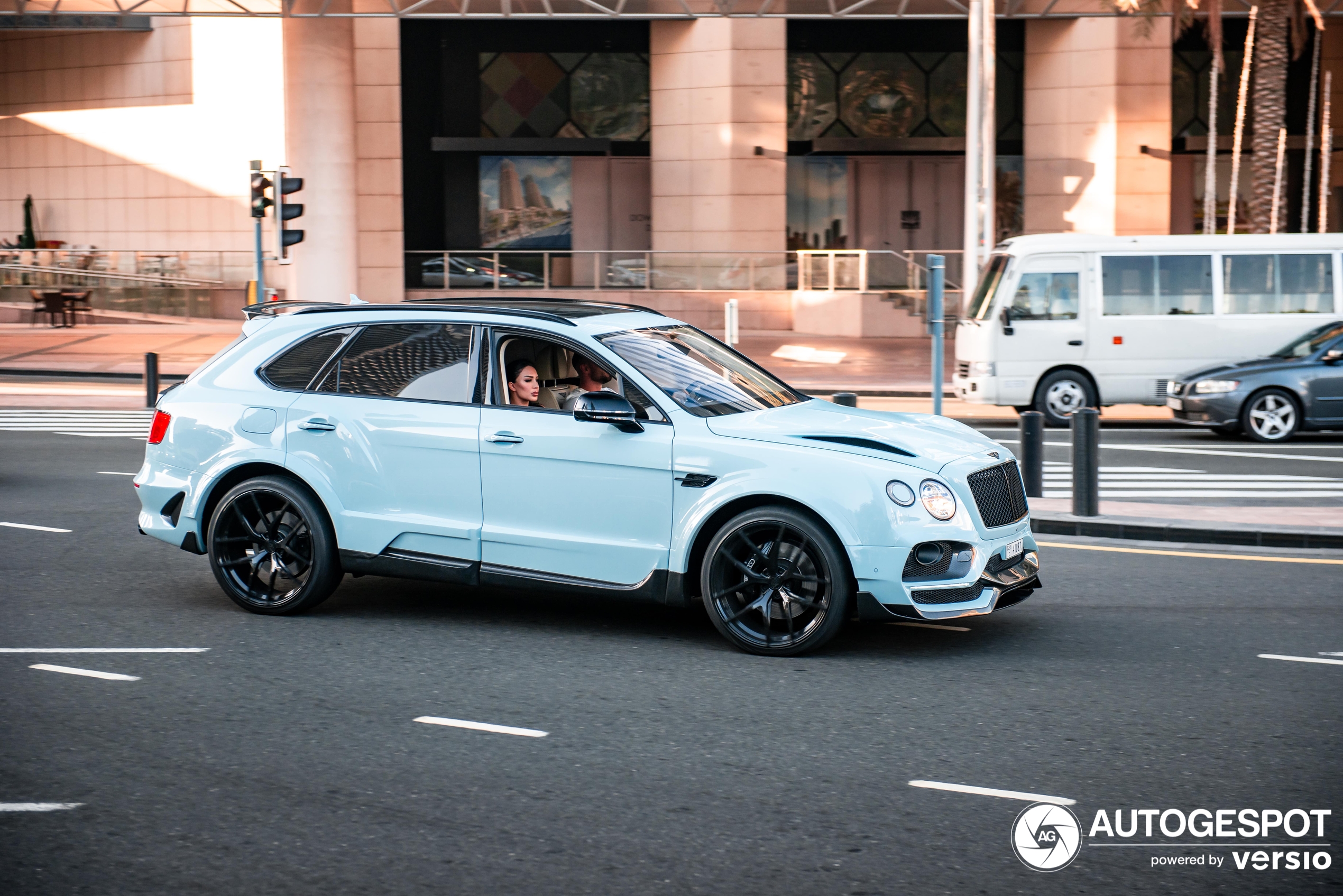 Bentley Bentayga Onyx Concept GTX