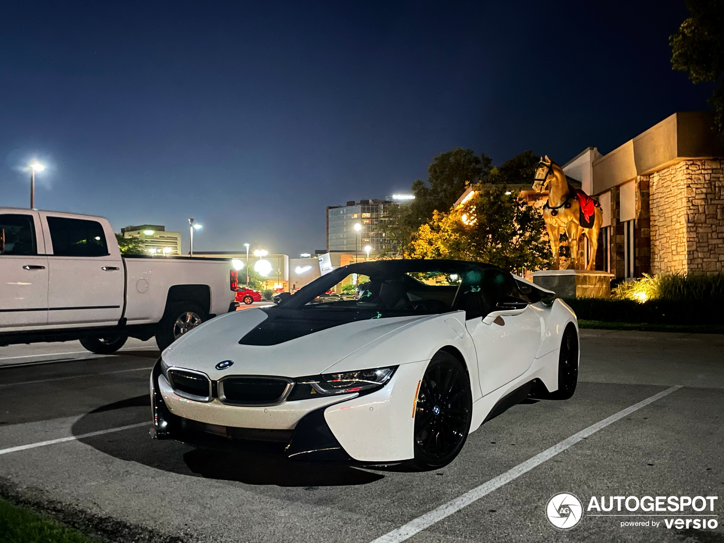 BMW i8 Roadster