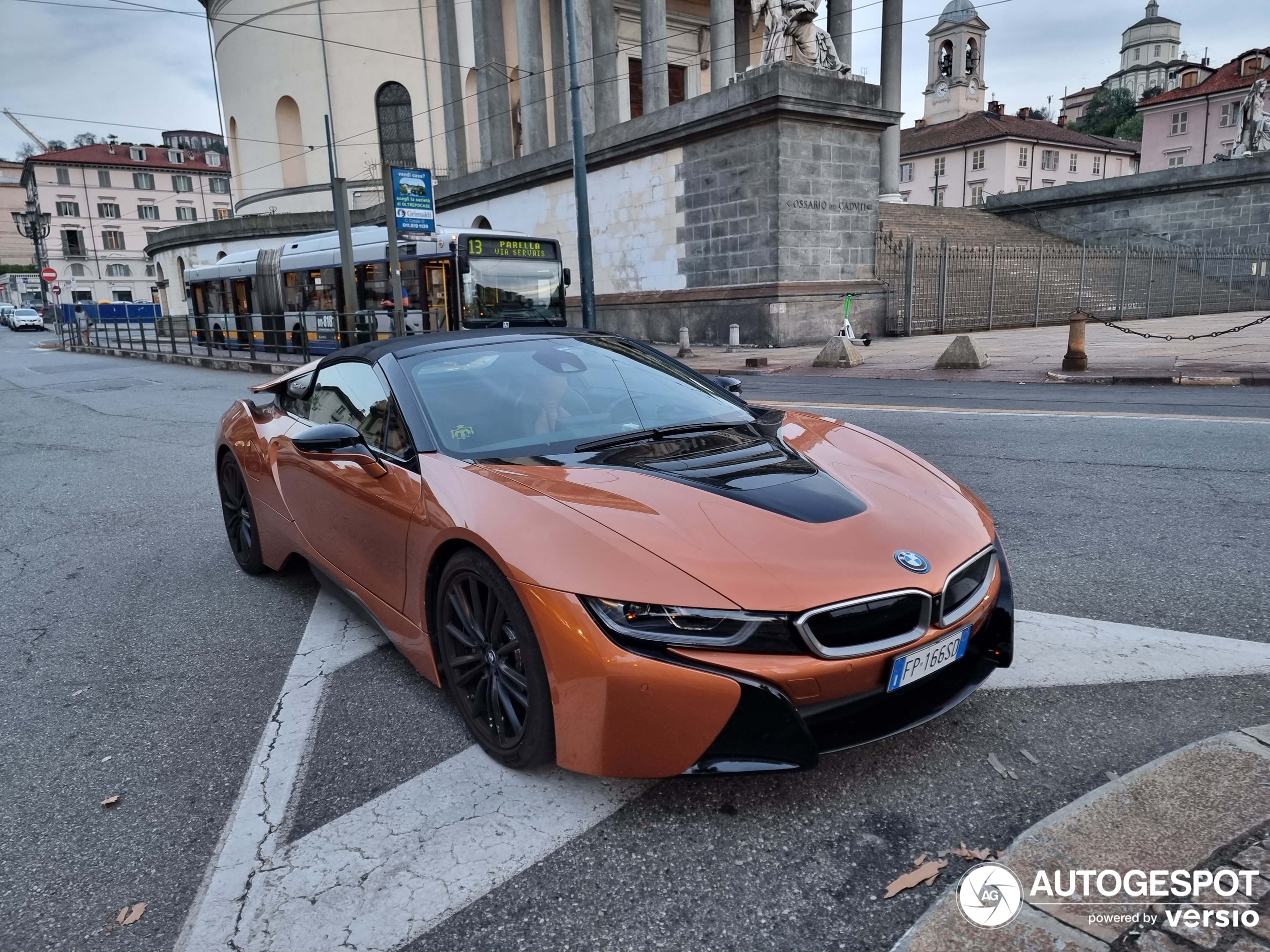 BMW i8 Roadster