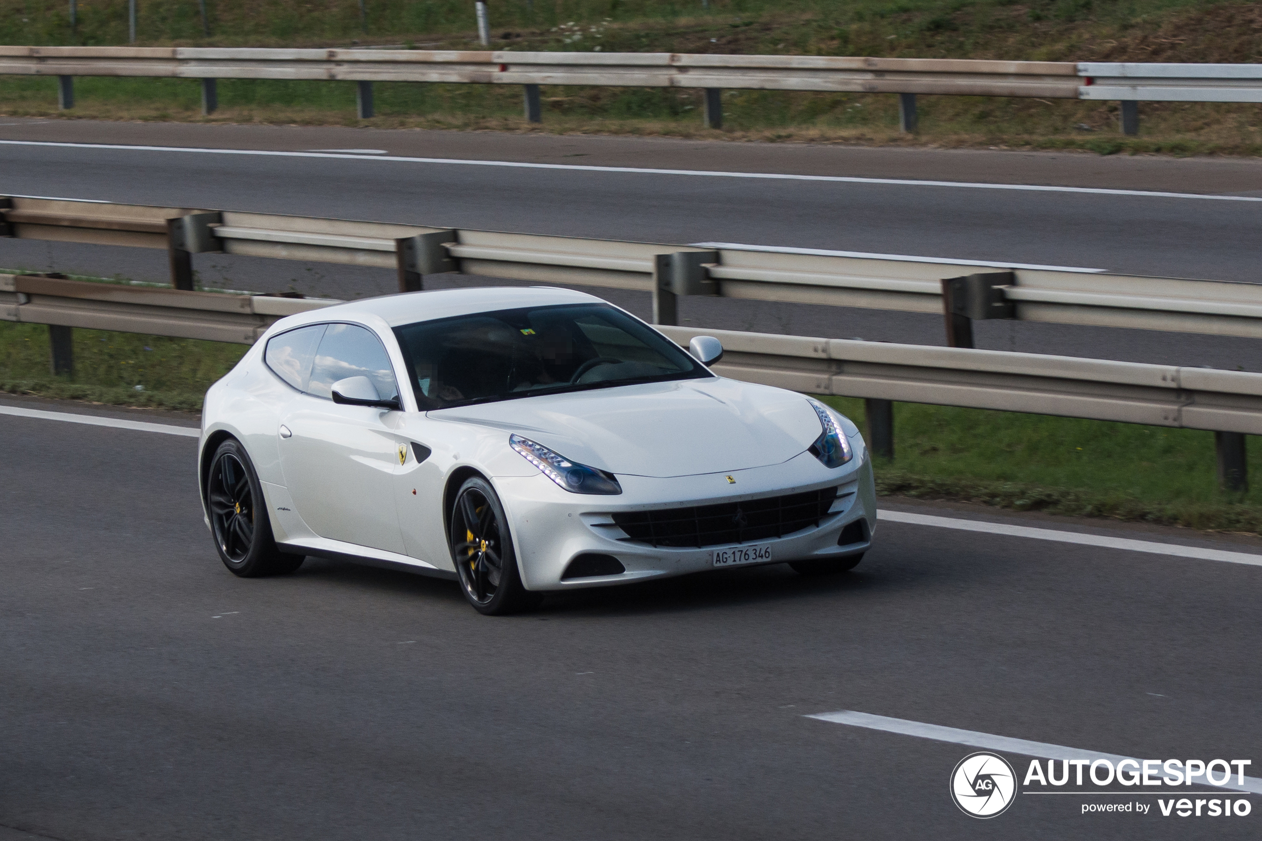 Ferrari FF