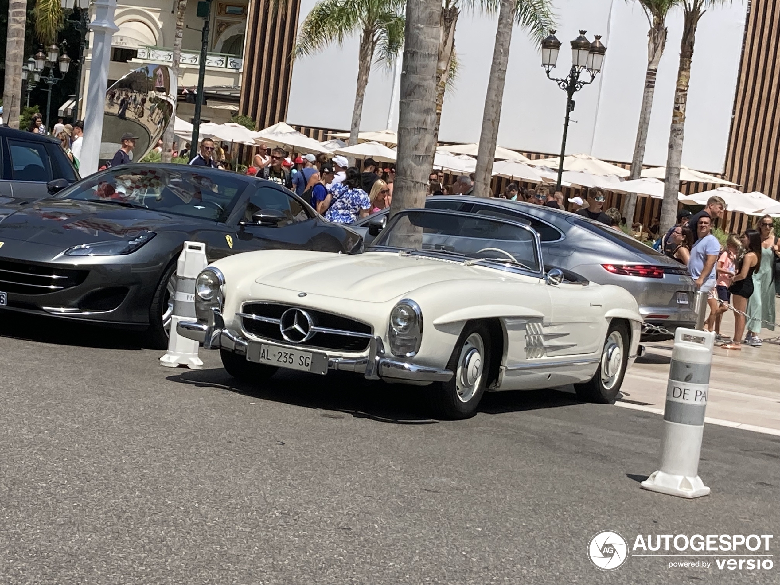 Mercedes-Benz 300SL Roadster