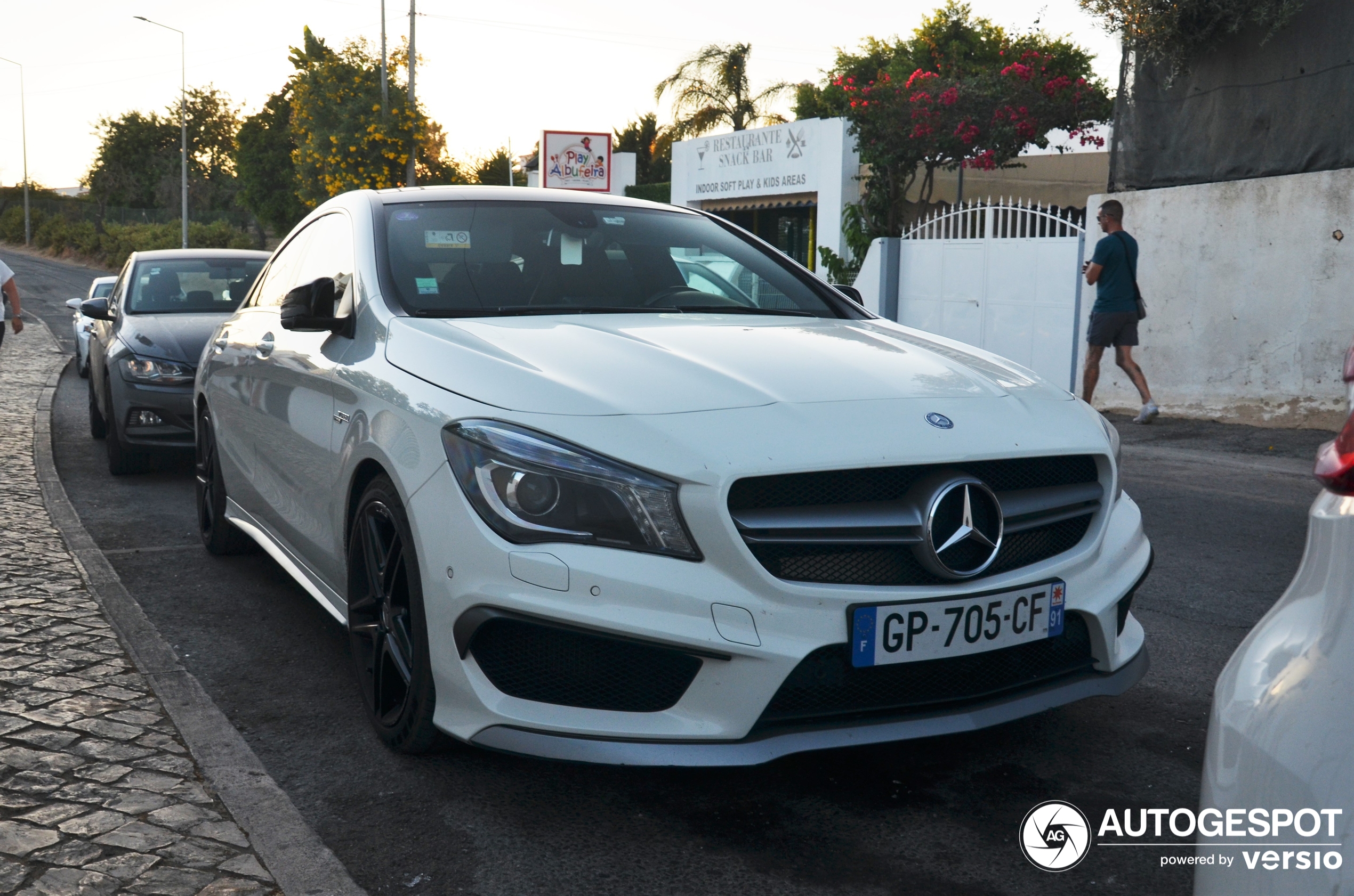 Mercedes-Benz CLA 45 AMG C117