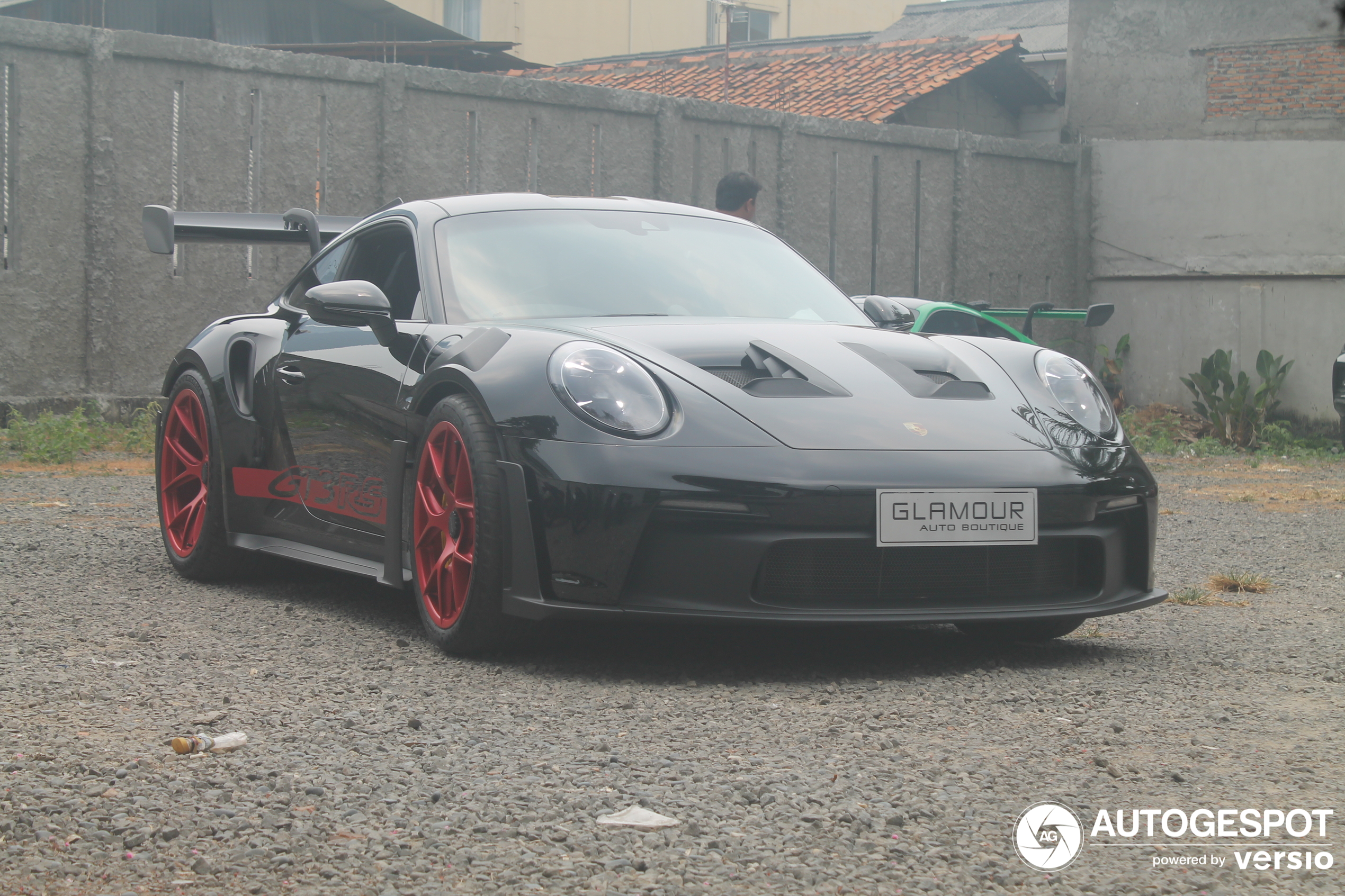 Porsche 992 GT3 RS Weissach Package