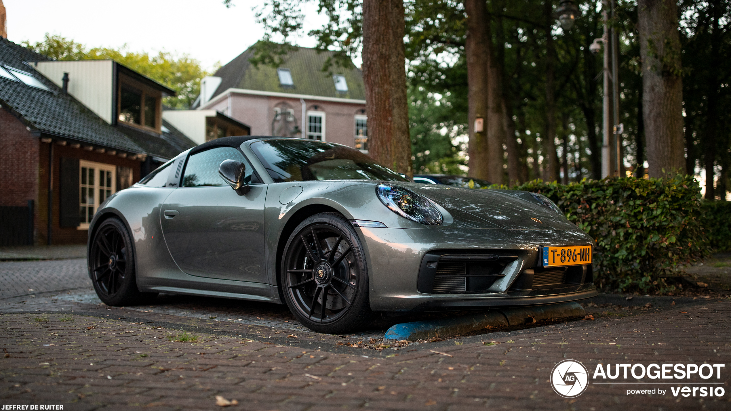 Porsche 992 Targa 4 GTS