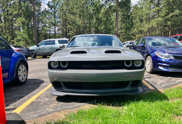 Dodge Challenger SRT Hellcat