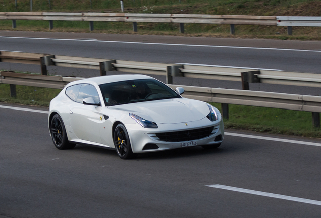 Ferrari FF