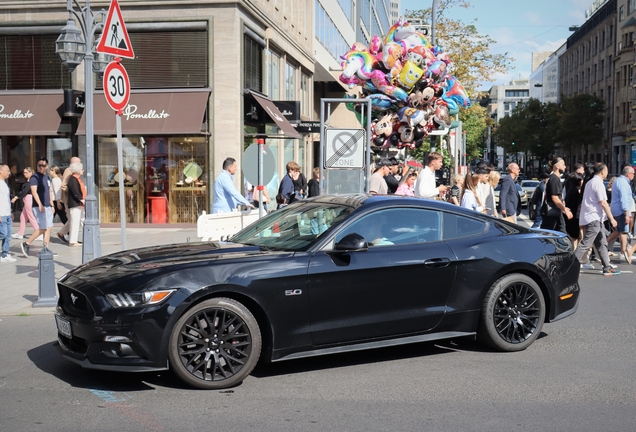 Ford Mustang GT 2015