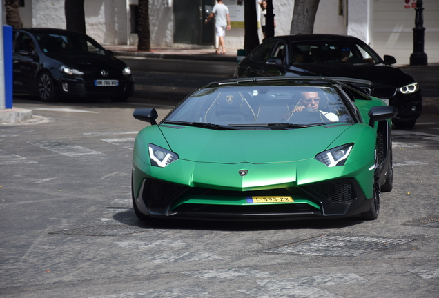 Lamborghini Aventador LP750-4 SuperVeloce Roadster