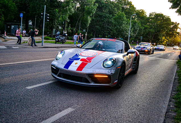 Porsche 992 Carrera 4 GTS Cabriolet