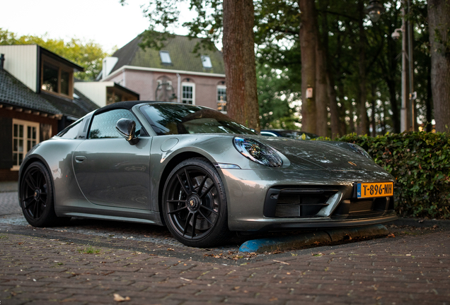 Porsche 992 Targa 4 GTS