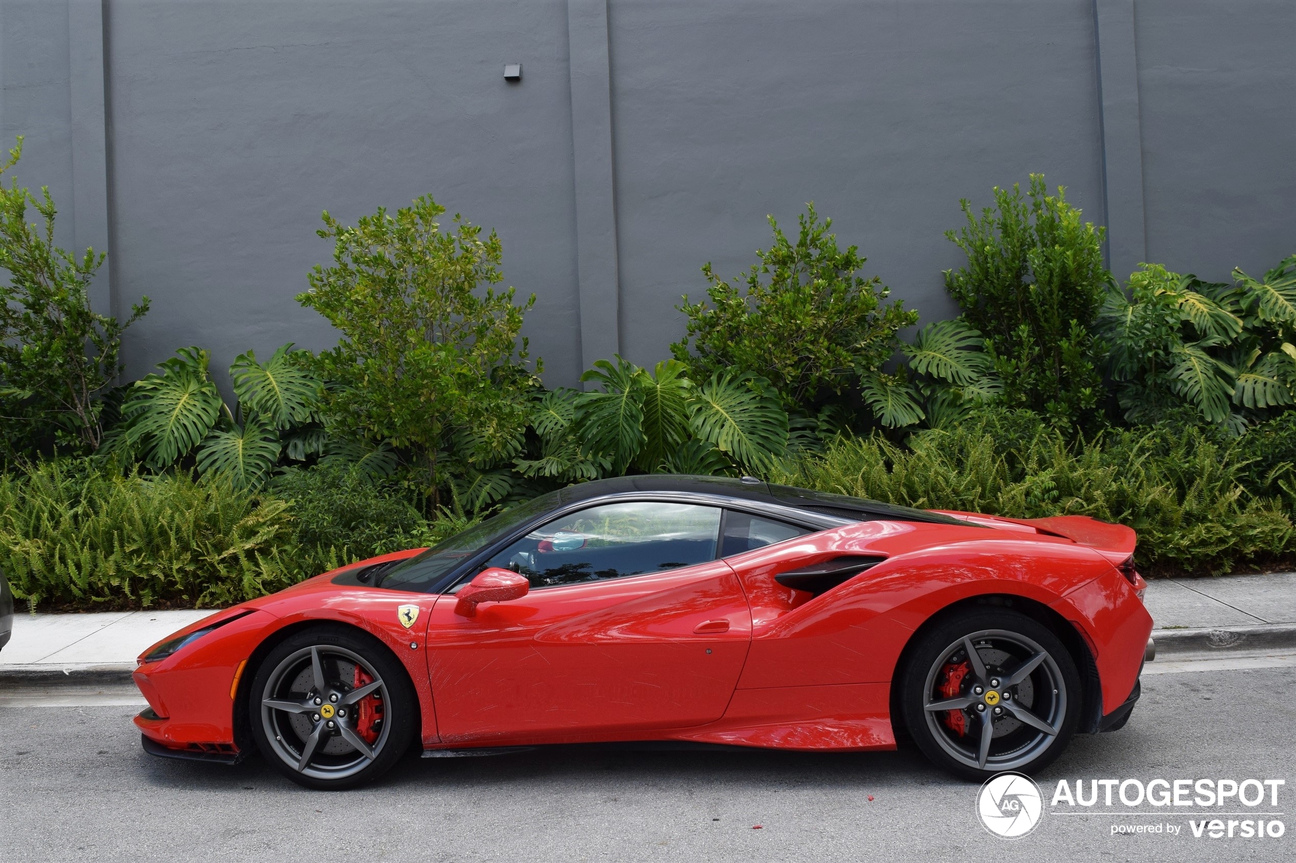 Ferrari F8 Tributo