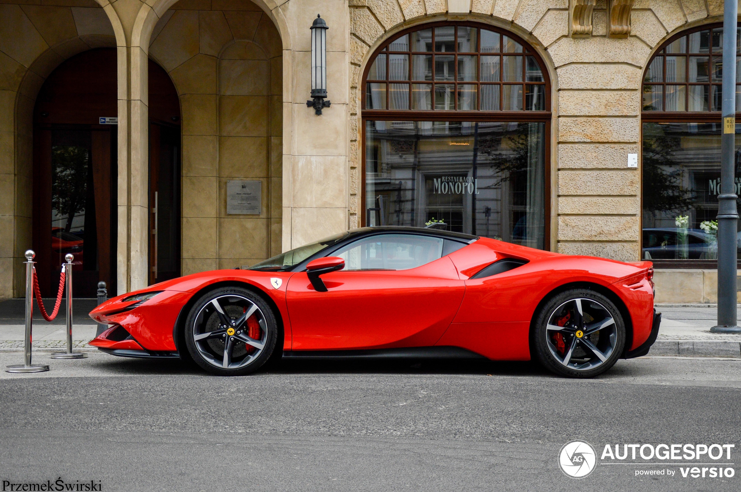 Ferrari SF90 Stradale