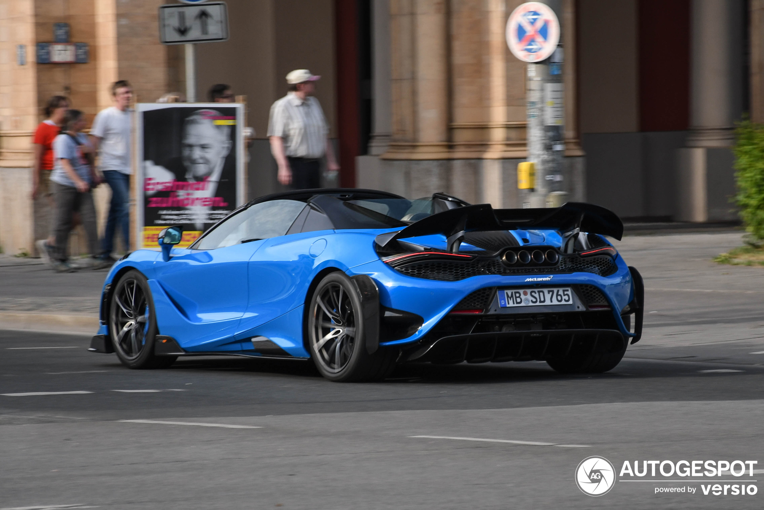 McLaren 765LT Spider