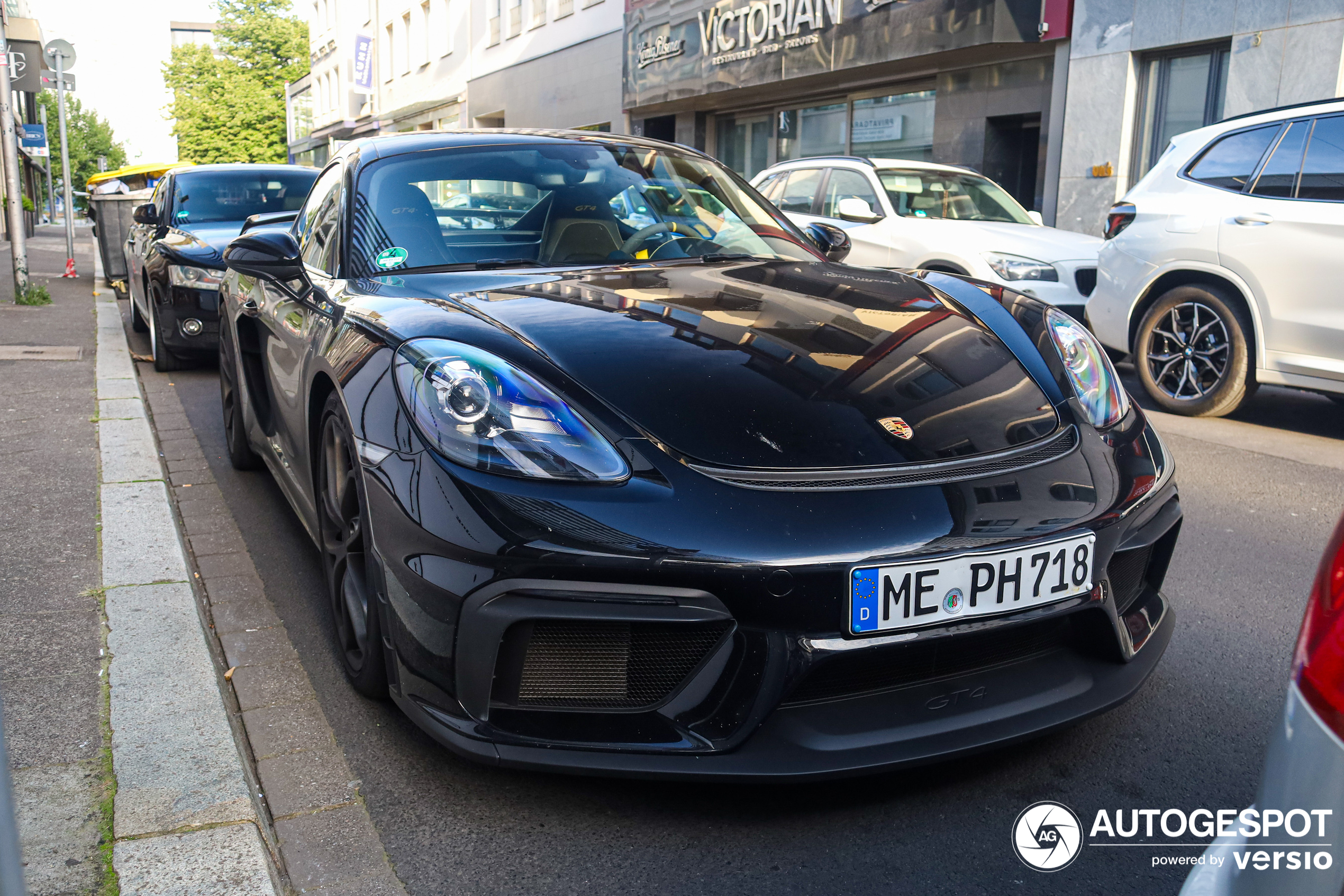 Porsche 718 Cayman GT4