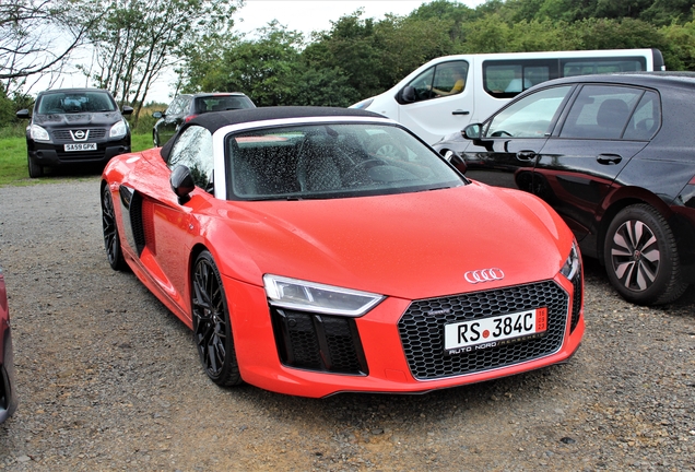 Audi R8 V10 Spyder 2016