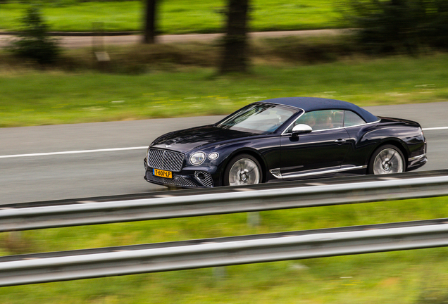 Bentley Continental GTC V8 2020 Mulliner