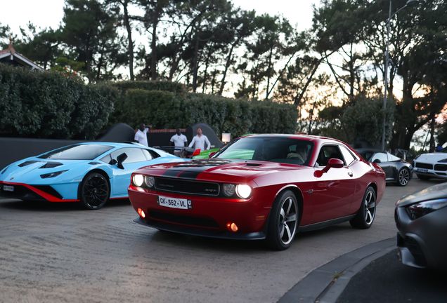 Dodge Challenger SRT-8