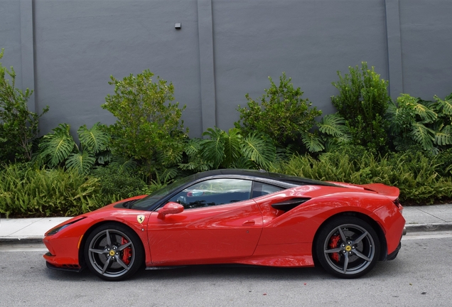 Ferrari F8 Tributo