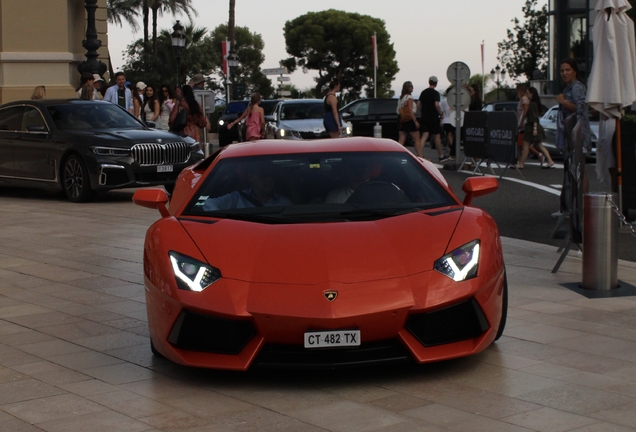 Lamborghini Aventador LP700-4