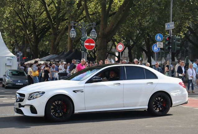 Mercedes-AMG E 63 S W213