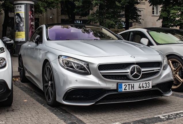 Mercedes-Benz S 63 AMG Coupé C217