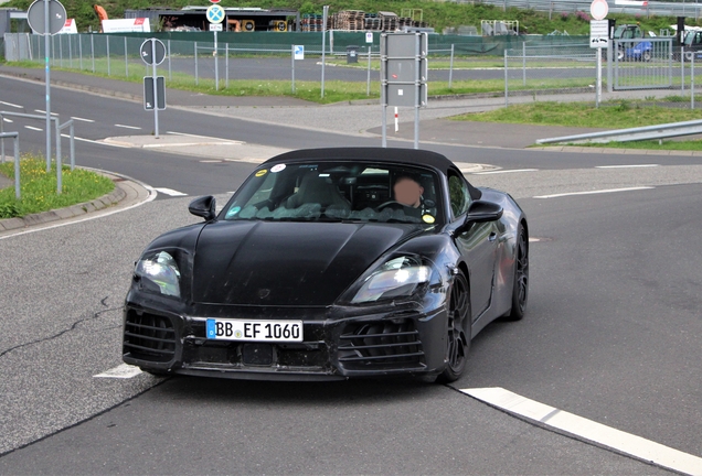 Porsche 718 Boxster EV 2025