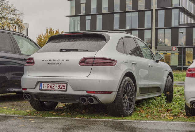 Porsche 95B Macan GTS