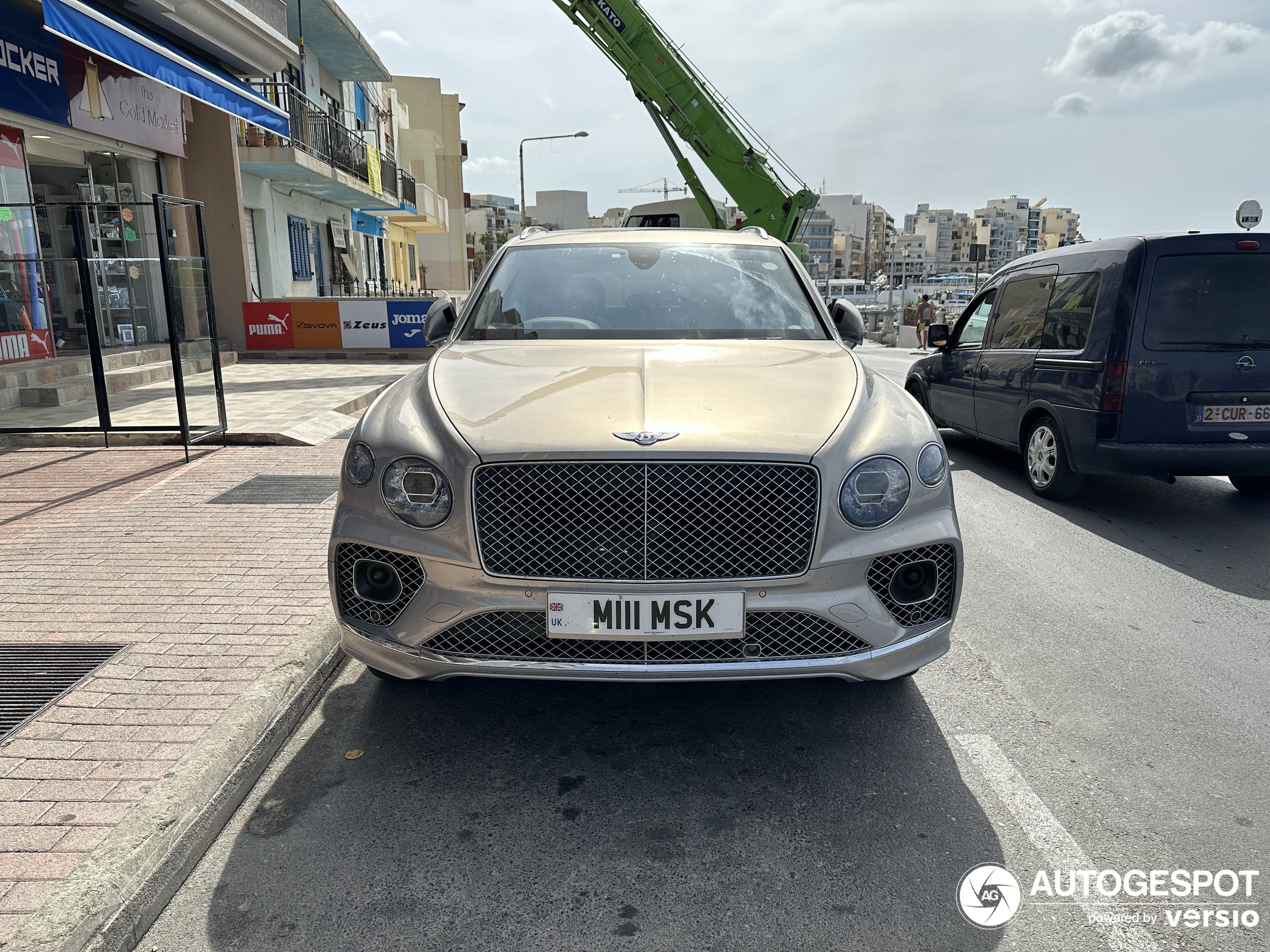 Bentley Bentayga Azure