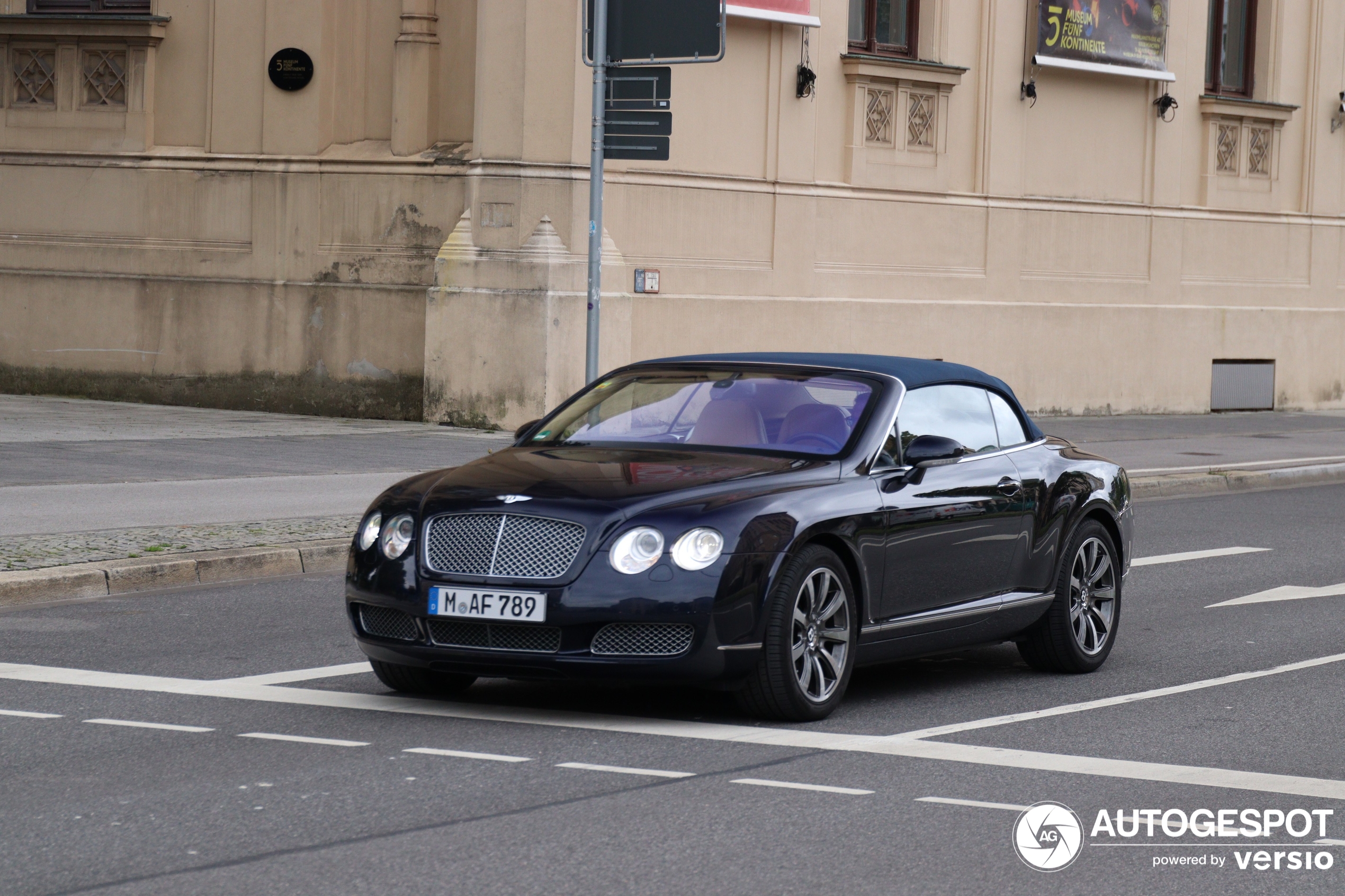 Bentley Continental GTC