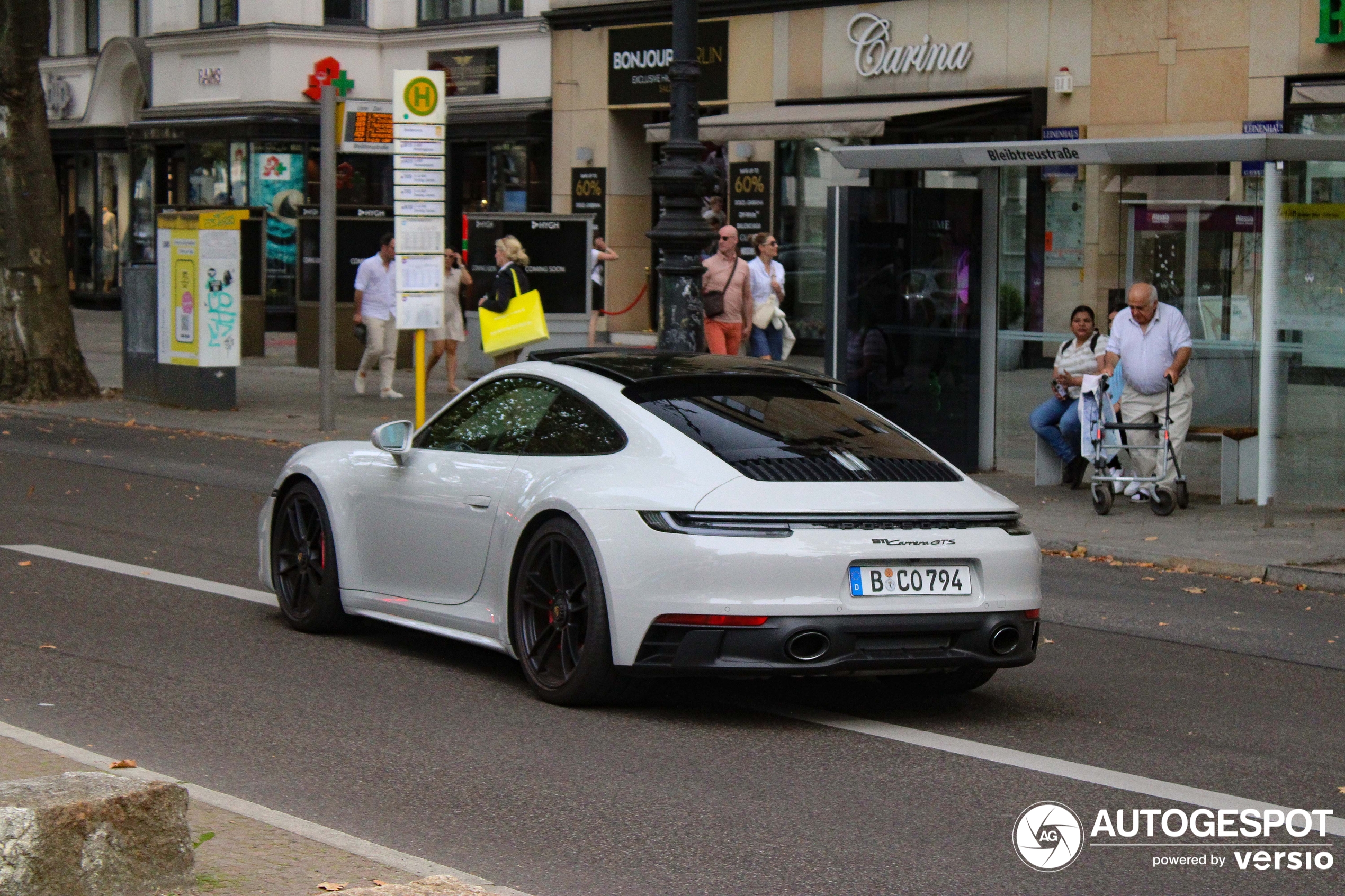 Porsche 992 Carrera GTS