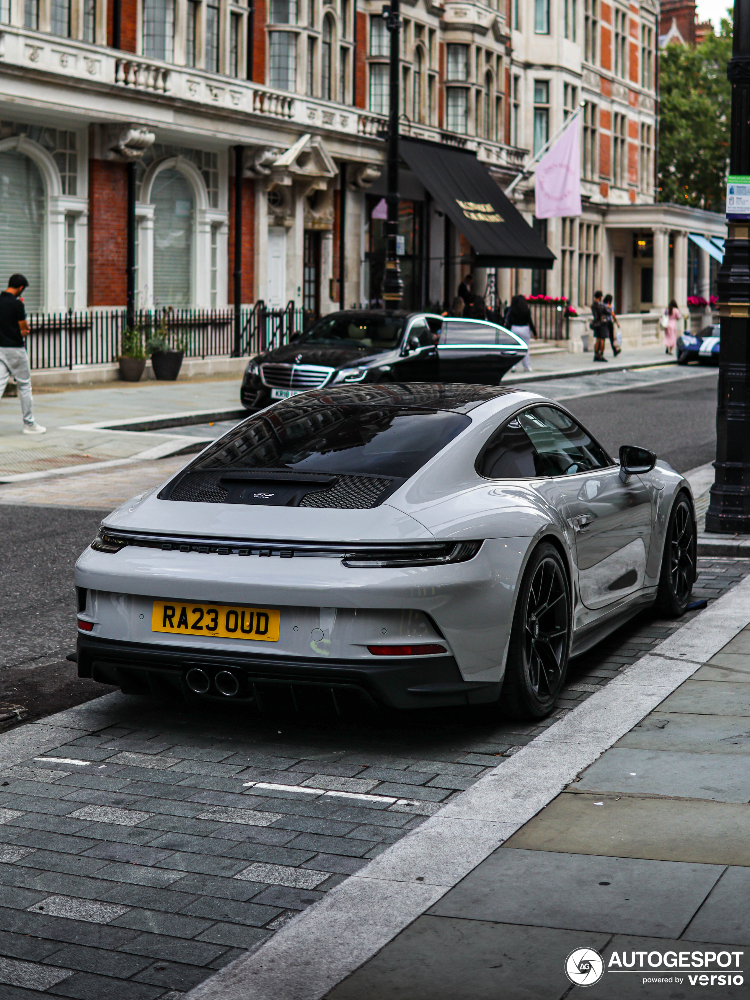 Porsche 992 GT3 Touring