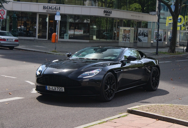 Aston Martin DB11